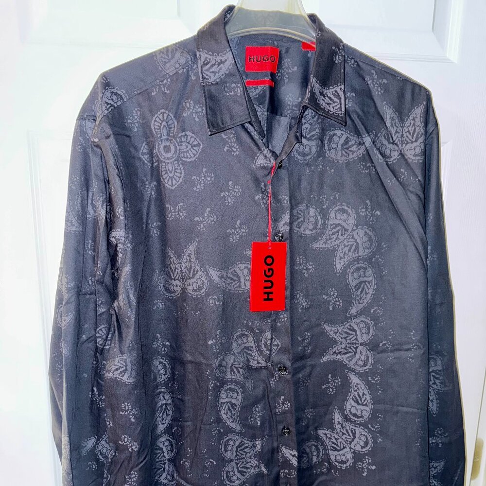 NWT Men's 2XL Hugo Black with Grey Paisley Print Long Sleeve Button Down